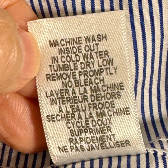 Fʀᴀɴᴋ & Eɪʟᴇᴇɴ Bᴜᴛᴛᴏɴ Uᴘ Cᴏᴛᴛᴏɴ Bᴀʀʀʏ Sʜɪʀᴛ ɪɴ Nᴀᴠʏ Pɪɴsᴛʀɪᴘᴇ - Picture 12 of 12